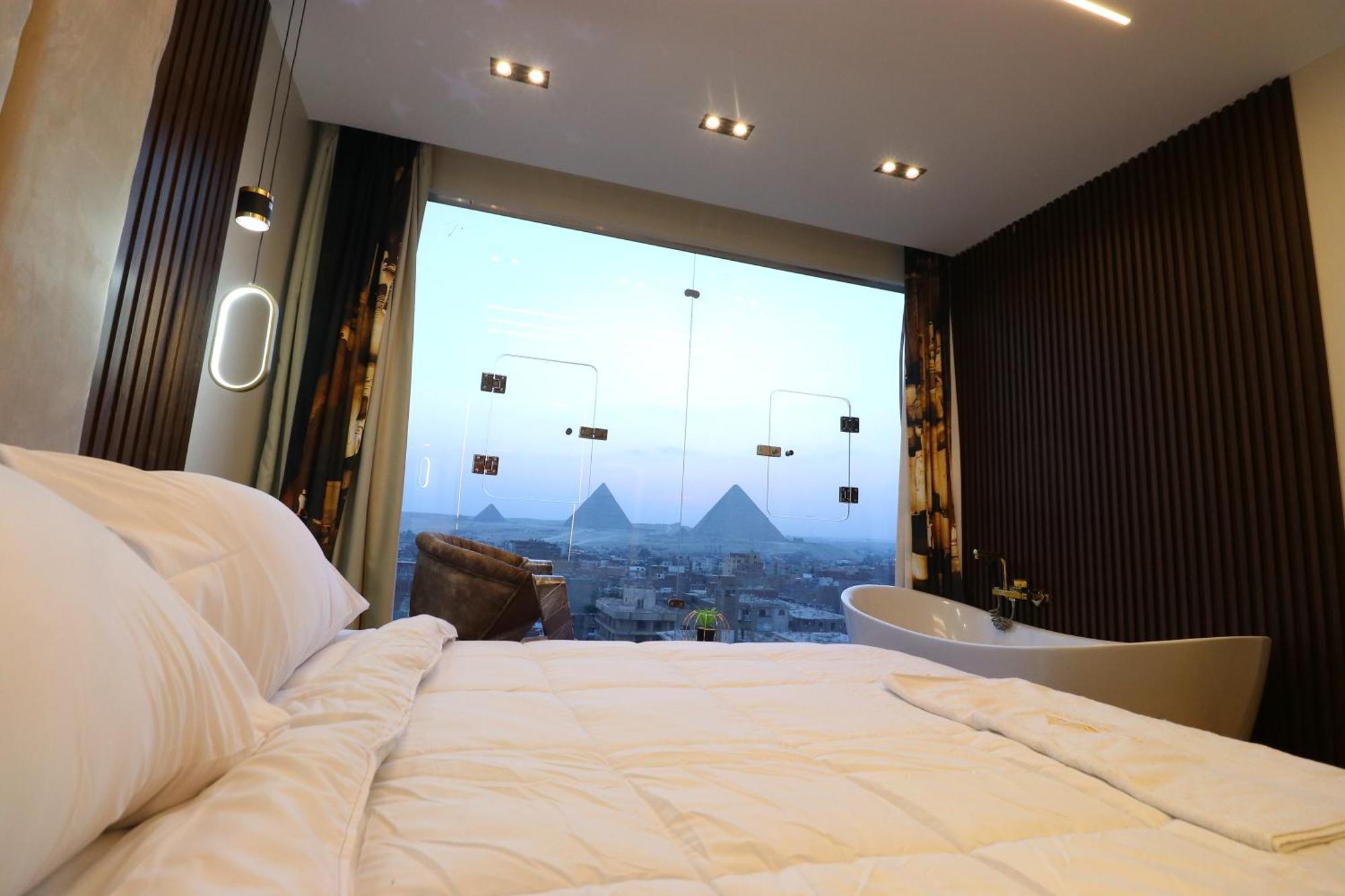 Pyramids Skyline Hotel Cairo Kafret el-Gabal Exterior foto